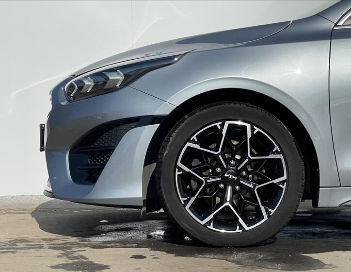 KIA ProCeed Hatchback 1,5 l 118 kw