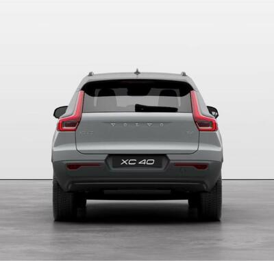 Volvo XC40 6