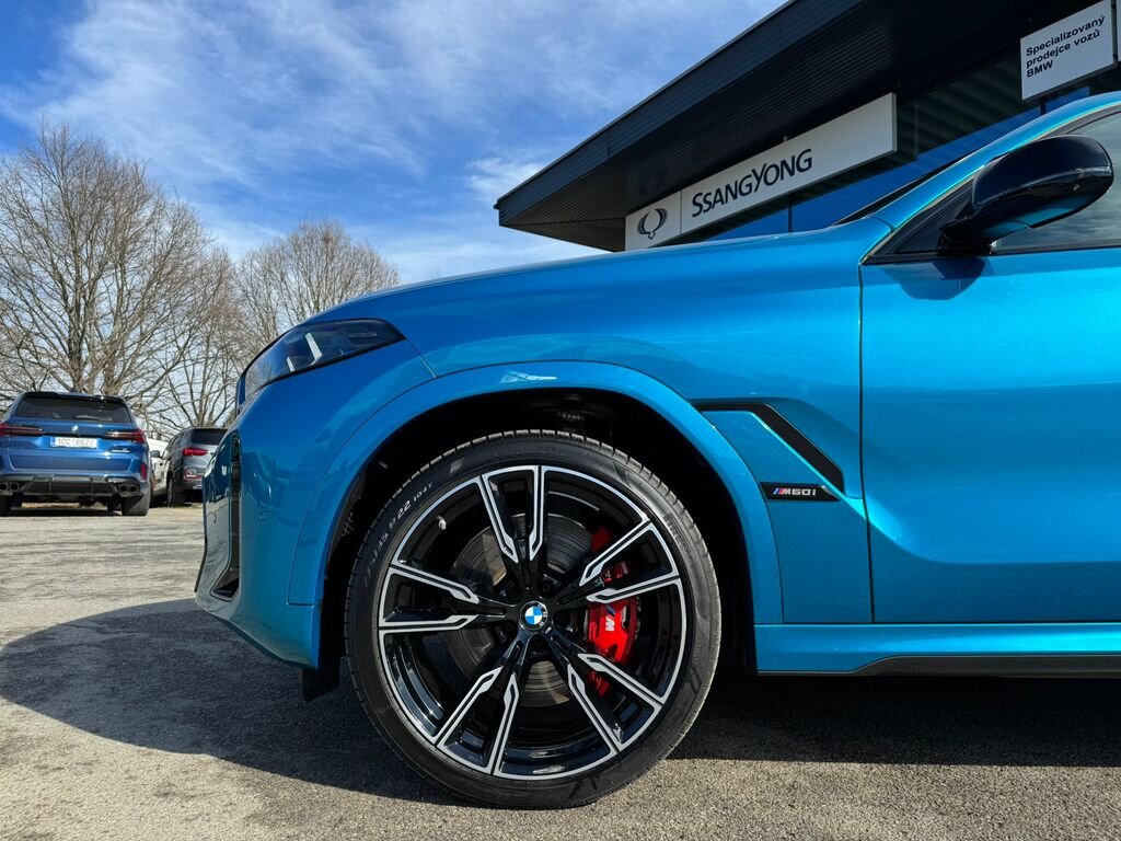 BMW X6 SUV / Terénní 4,4 l 390 kw
