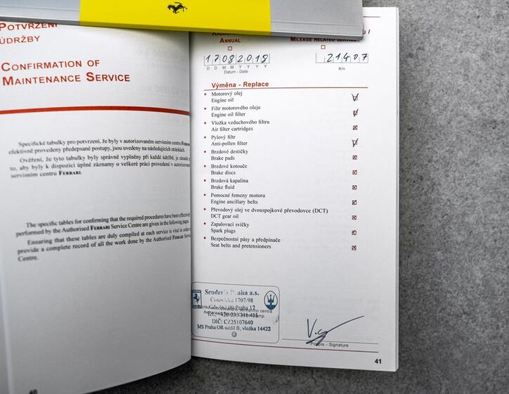 Ferrari Portofino 36