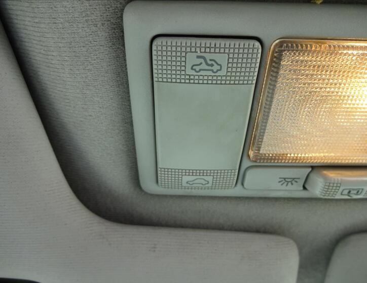 Volkswagen Caravelle 21