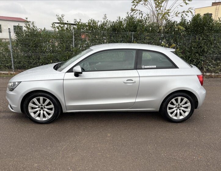 Audi A1 4