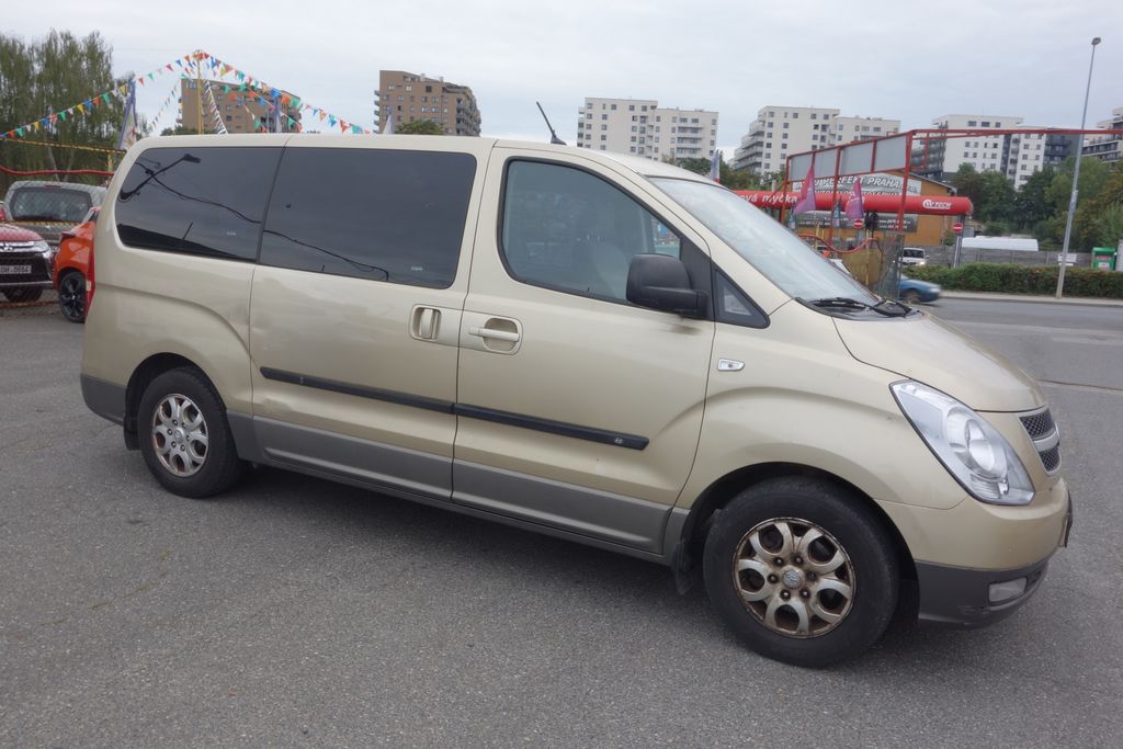Hyundai H 1
