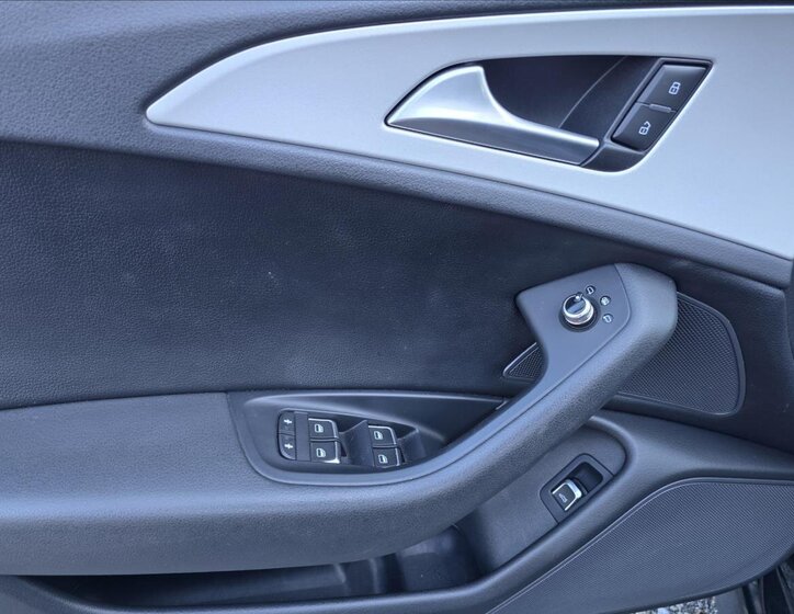 Audi A6 Kombi 3,0 l 160 kw