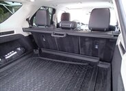 Land Rover Discovery SUV / Terénní 2,0 l 132 kw