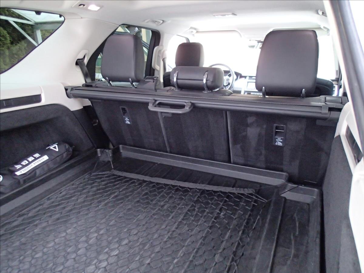 Land Rover Discovery SUV / Terénní 2,0 l 132 kw