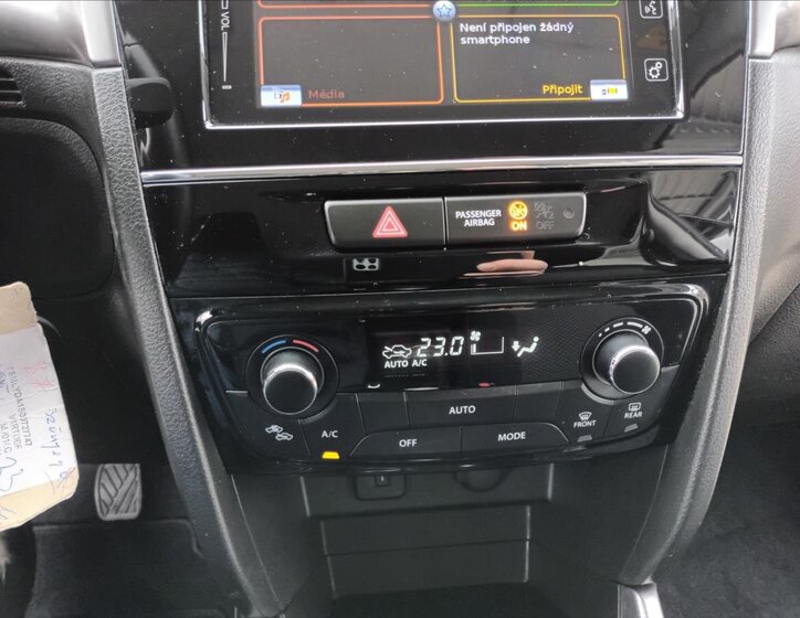 Suzuki Vitara SUV 1,4 l 103 kw