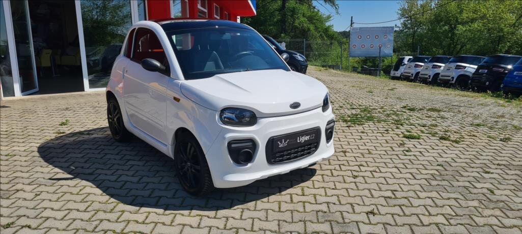 Microcar DUE Hatchback 498,0 6 kw