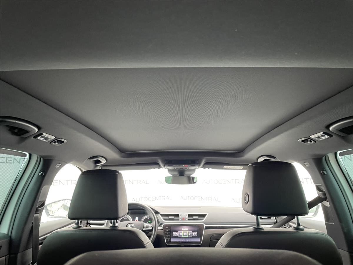 Škoda Superb Kombi 2,0 l 140 kw