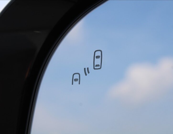 Mitsubishi Outlander SUV / Terénní 2,0 l 110 kw