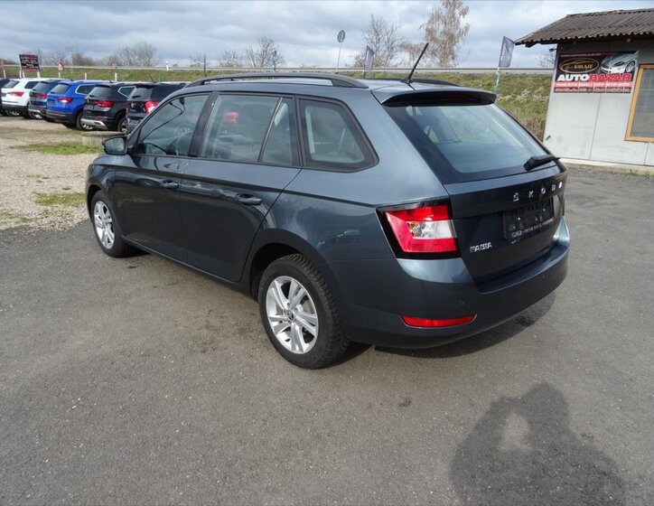 Škoda Fabia Kombi 999,0 70 kw