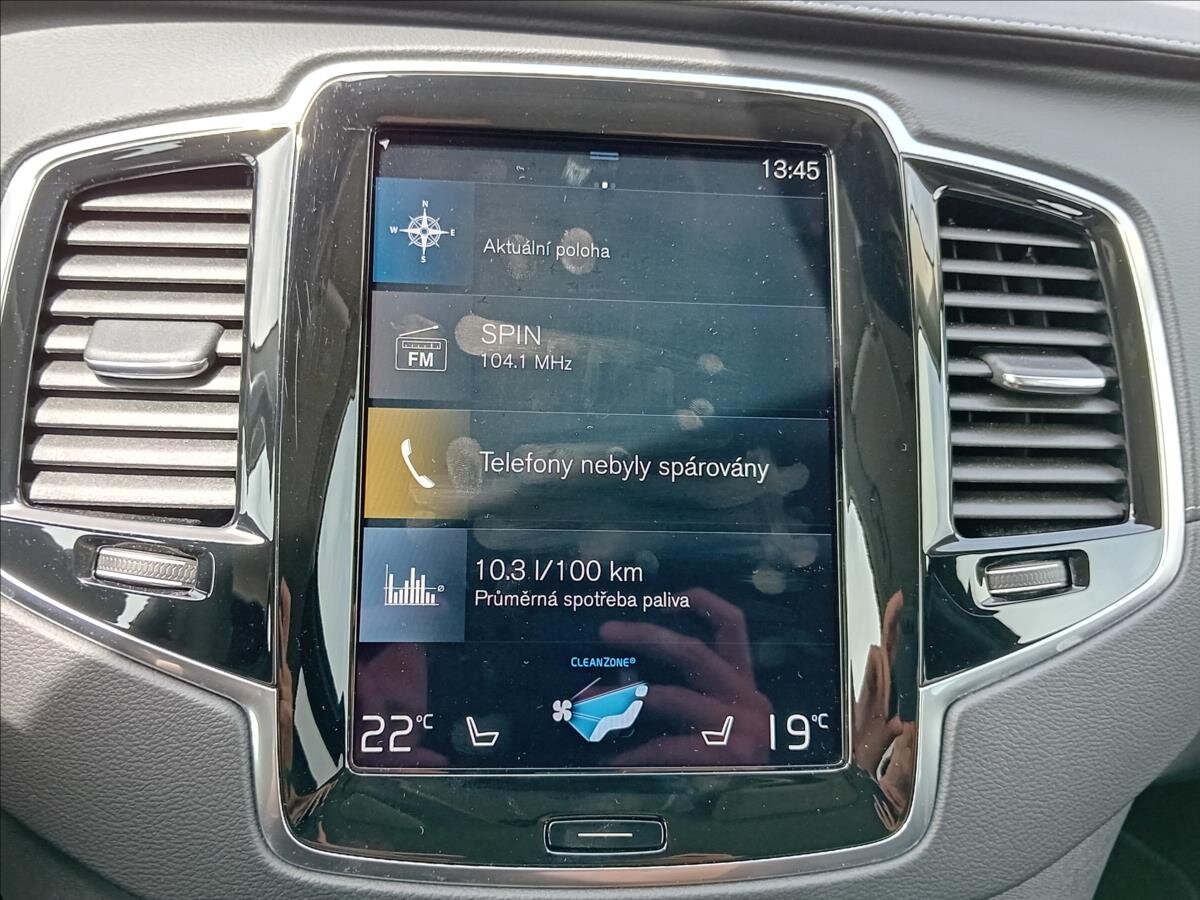 Volvo XC90 SUV / Terénní 2,0 l 173 kw