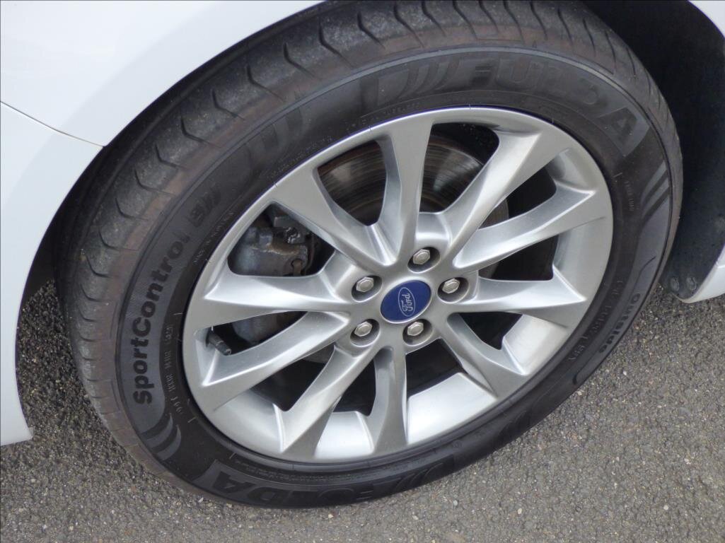 Ford Mondeo Kombi 2,0 l 110 kw