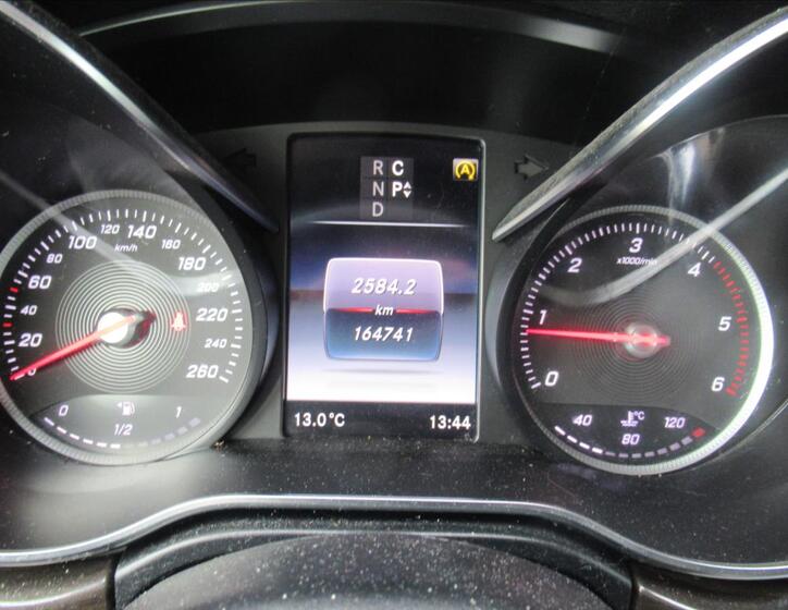 Mercedes-Benz Třídy V 16