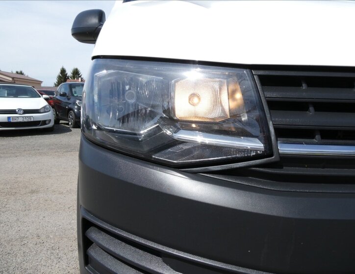 Volkswagen Transporter Skříň 2,0 l 75 kw