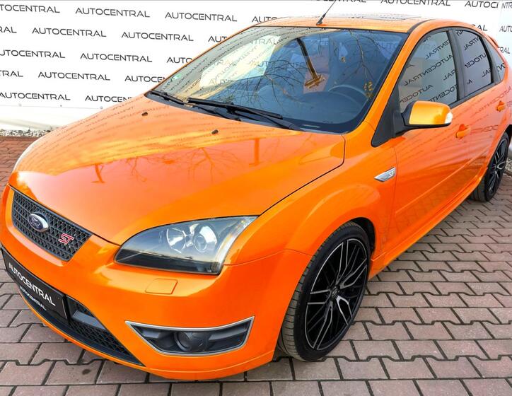 Ford Focus 8