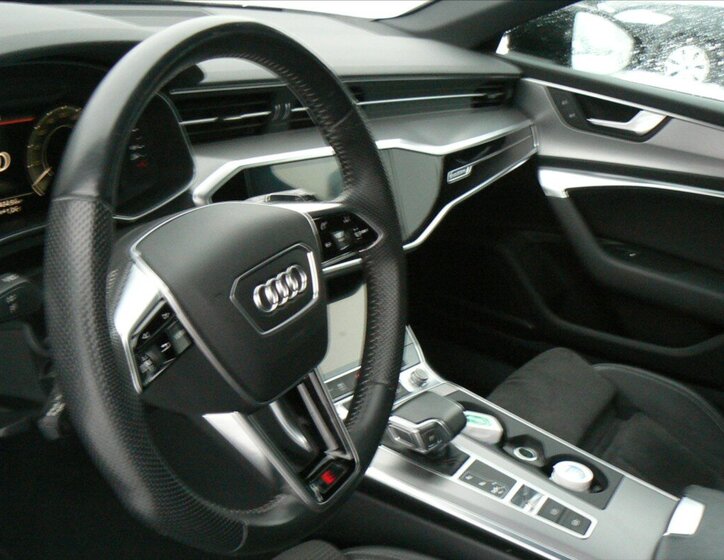 Audi A6 9