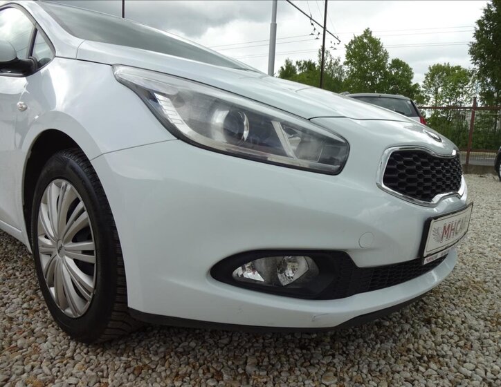 KIA Ceed 11