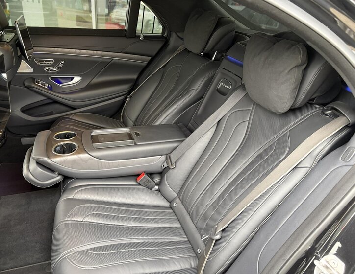 Mercedes-Benz Třídy S Sedan / Limuzína 4,0 l 345 kw