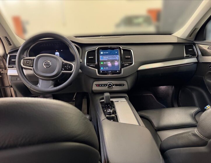 Volvo XC90 SUV 2,0 l 173 kw