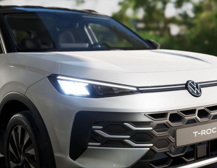 Volkswagen T-Roc SUV / Terénní 1,5 l 85 kw