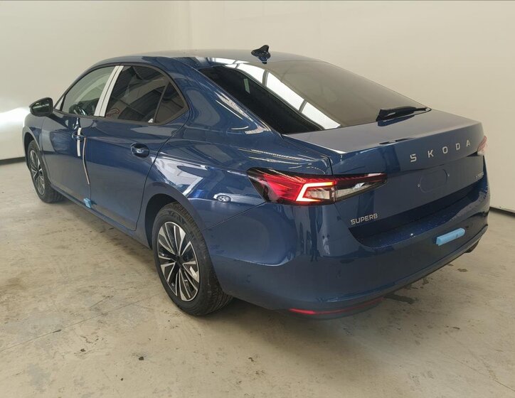 Škoda Superb Liftback 1,5 l 110 kw