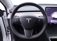 Tesla Model Y 21