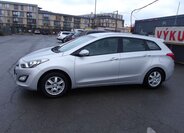 Hyundai i30 Kombi 1,6 l 99 kw