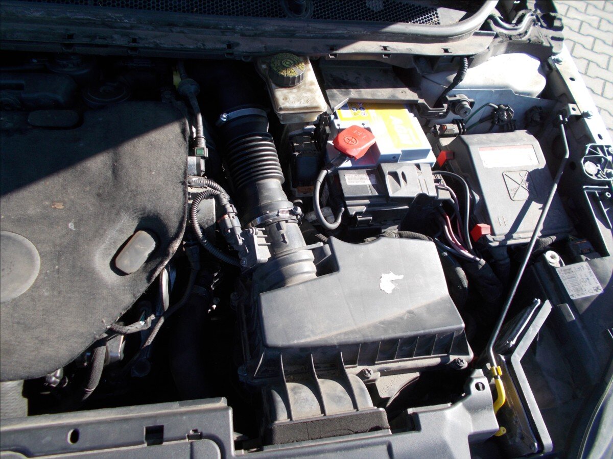 Peugeot 308 Kombi 2,0 l 133 kw