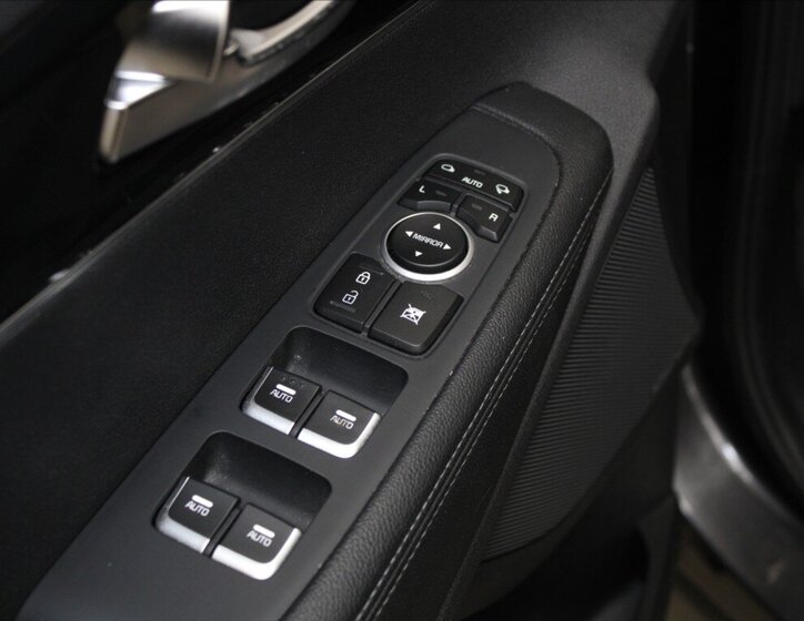 KIA Sorento SUV 2,2 l 147 kw