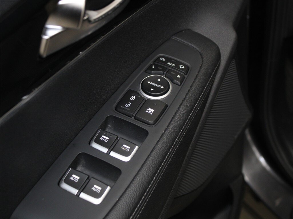 KIA Sorento SUV 2,2 l 147 kw