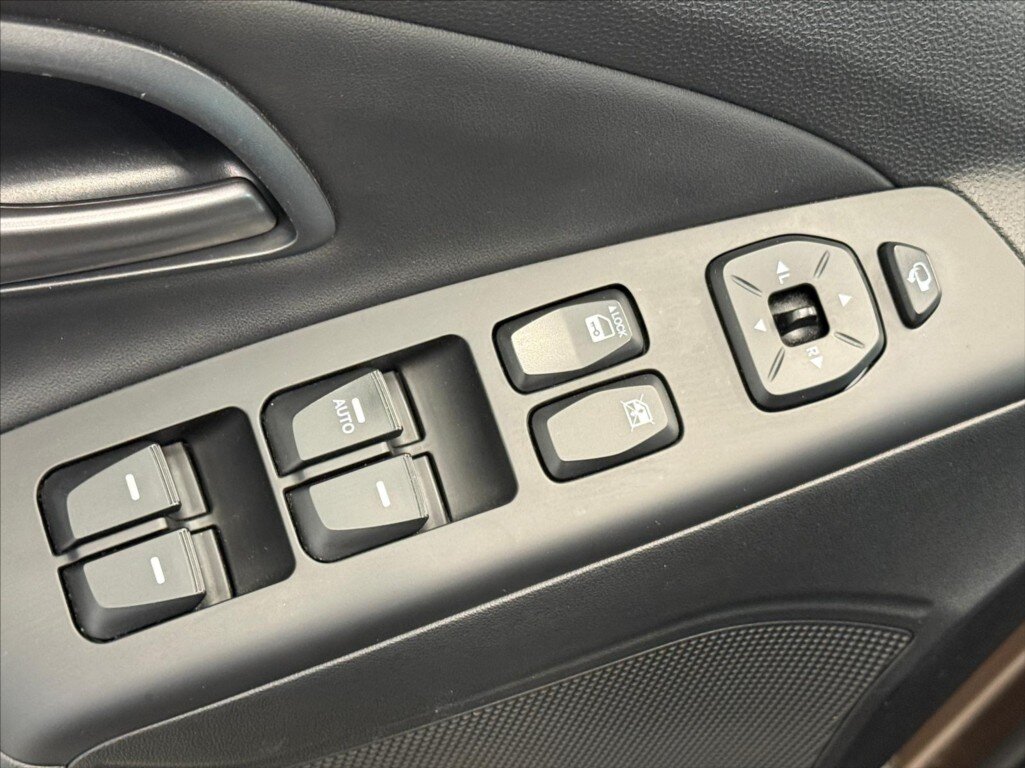 Hyundai ix35 SUV / Terénní 2,0 l 122 kw