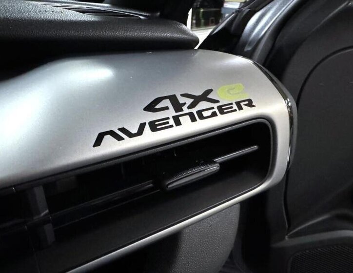 Jeep Avenger Ostatní 1,2 l 107 kw