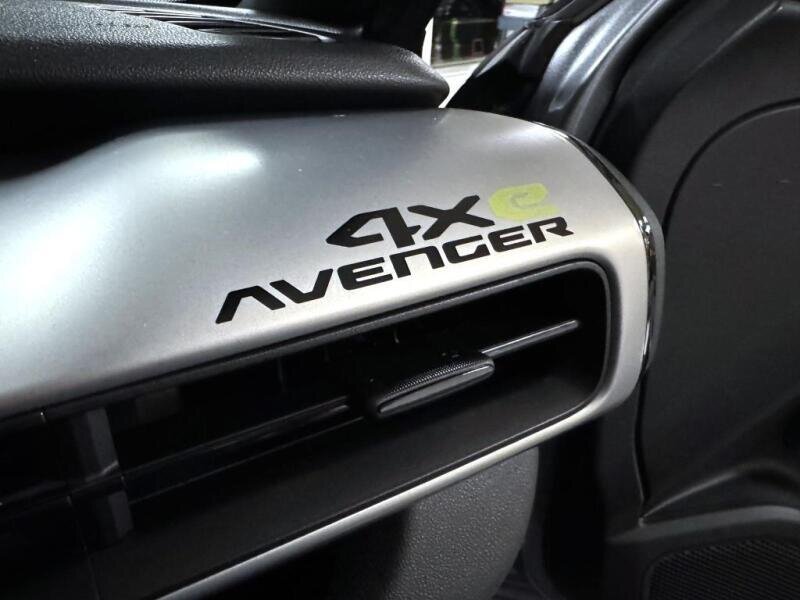 Jeep Avenger Ostatní 1,2 l 107 kw