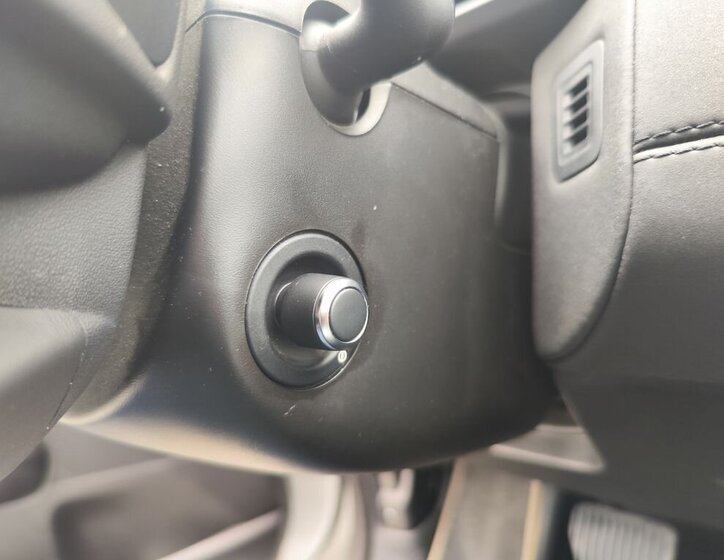 Land Rover Discovery SUV / Terénní 3,0 l 190 kw