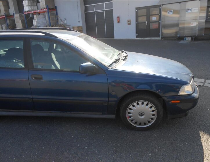 Volvo V40 Kombi 1,9 l 70 kw