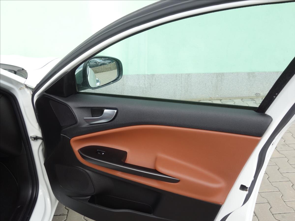 Alfa Romeo Giulietta Hatchback 2,0 l 128 kw