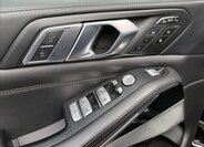 BMW X7 SUV 3,0 l 294 kw