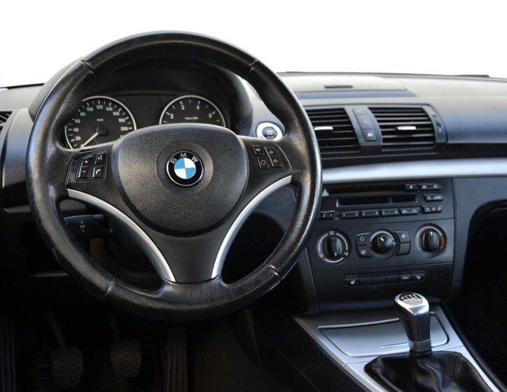 BMW Řada 1 Hatchback 2,0 l 105 kw