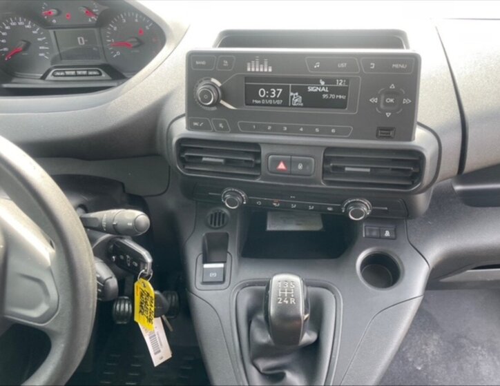 Peugeot Partner Ostatní 1,5 l 75 kw