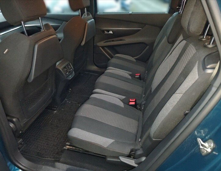 Peugeot 5008 7