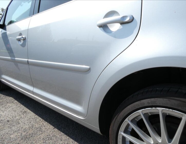 Volkswagen Touran MPV 1,4 l 103 kw