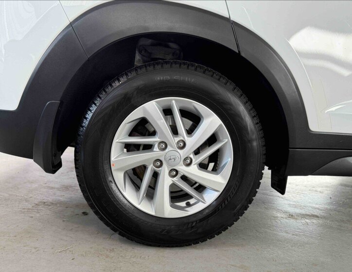 Hyundai Tucson 19