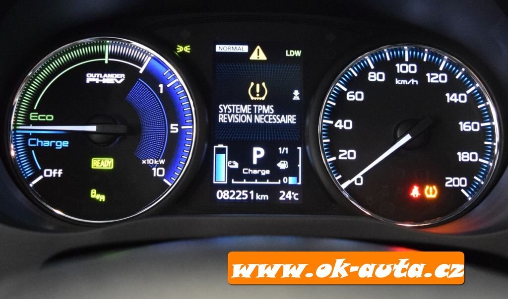 Mitsubishi Outlander SUV 0,0 0