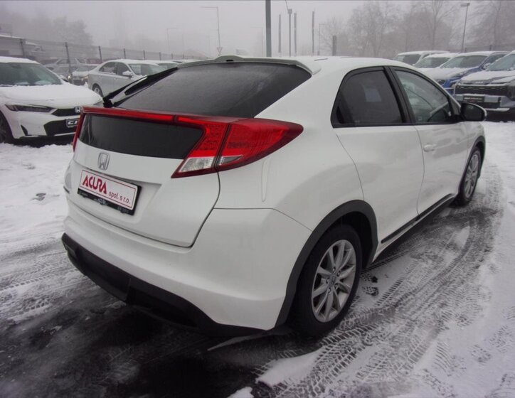 Honda Civic Hatchback 2,2 l 110 kw