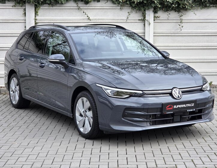 Volkswagen Golf Kombi 1,5 l 110 kw