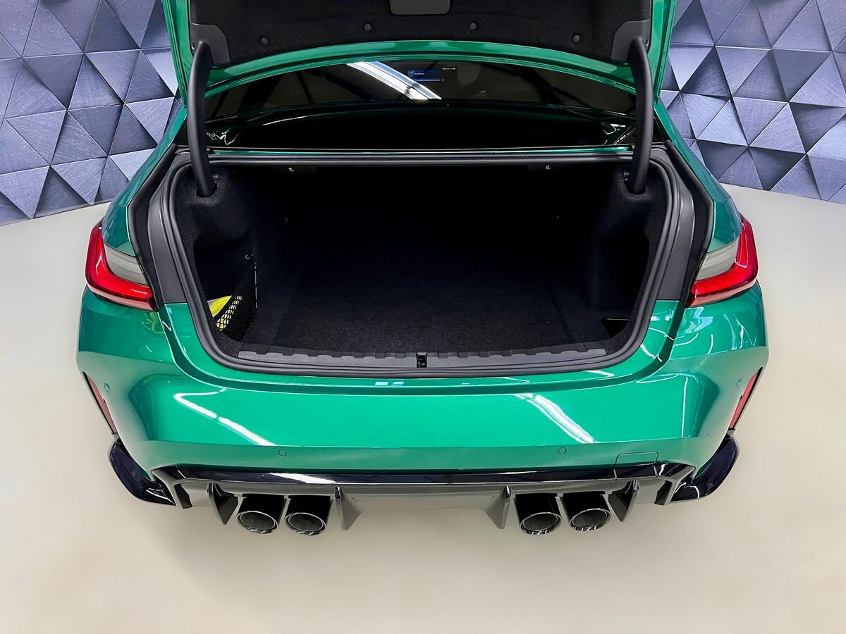 BMW M3 Sedan / Limuzína 3,0 l 390 kw