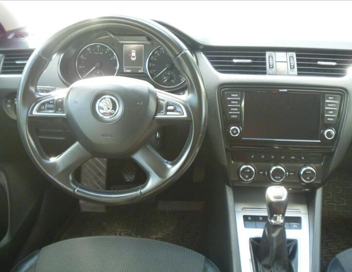 Škoda Octavia 15