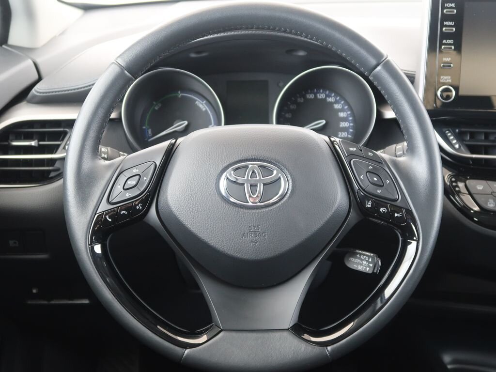 Toyota C-HR SUV 1,8 l 72 kw