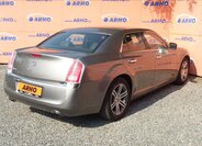 Lancia Thema Sedan / Limuzína 3,0 l 140 kw